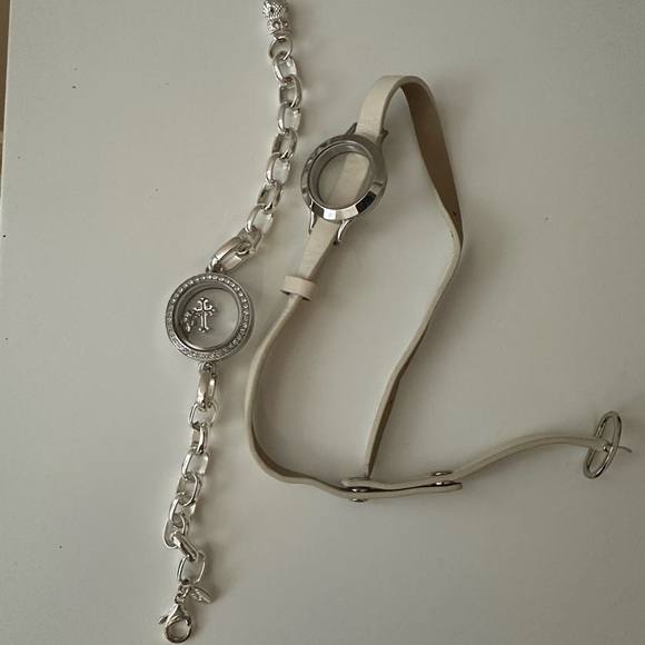 Origami owl charm bracelet silver - Picture 4 of 4